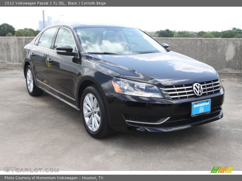 Black / Cornsilk Beige 2013 Volkswagen Passat 2.5L SEL