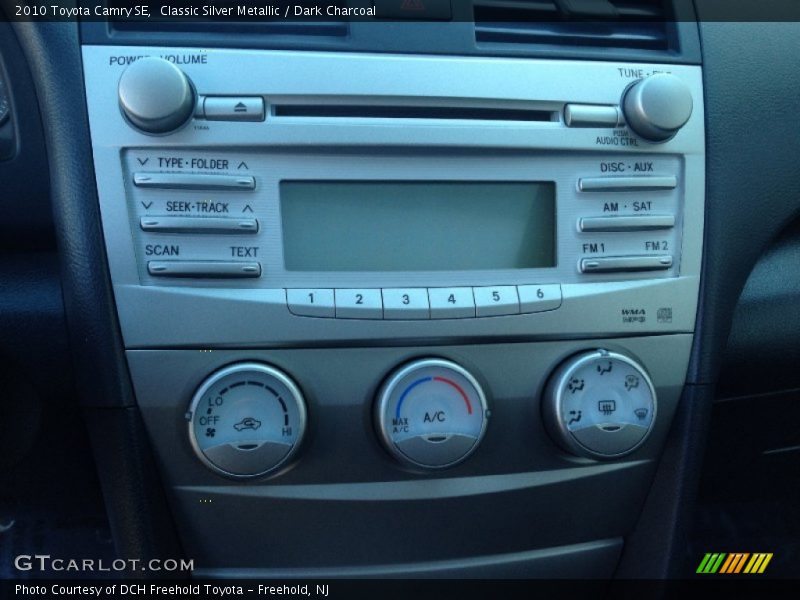 Classic Silver Metallic / Dark Charcoal 2010 Toyota Camry SE