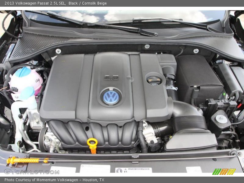 Black / Cornsilk Beige 2013 Volkswagen Passat 2.5L SEL