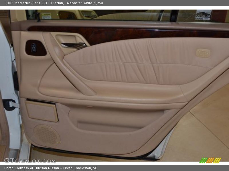 Alabaster White / Java 2002 Mercedes-Benz E 320 Sedan