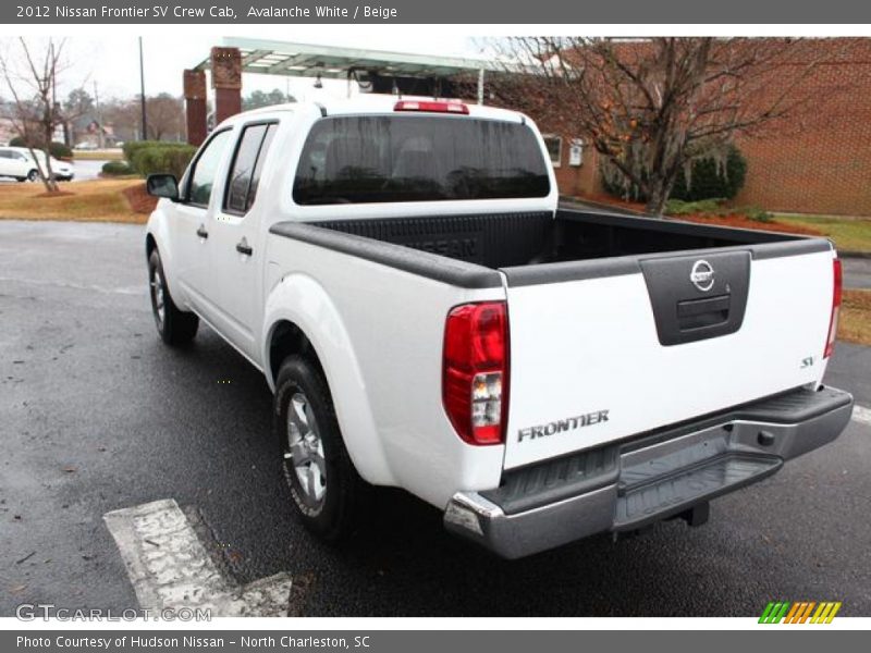Avalanche White / Beige 2012 Nissan Frontier SV Crew Cab