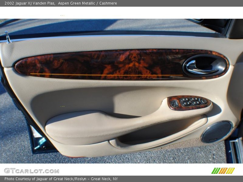 Aspen Green Metallic / Cashmere 2002 Jaguar XJ Vanden Plas