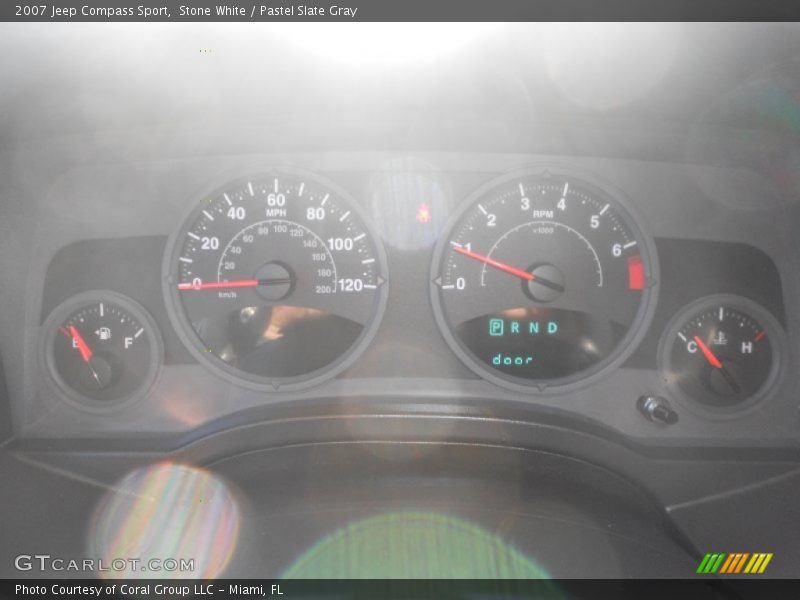Stone White / Pastel Slate Gray 2007 Jeep Compass Sport