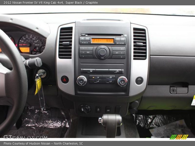 Super Black / Graphite 2012 Nissan Frontier SV V6 King Cab 4x4