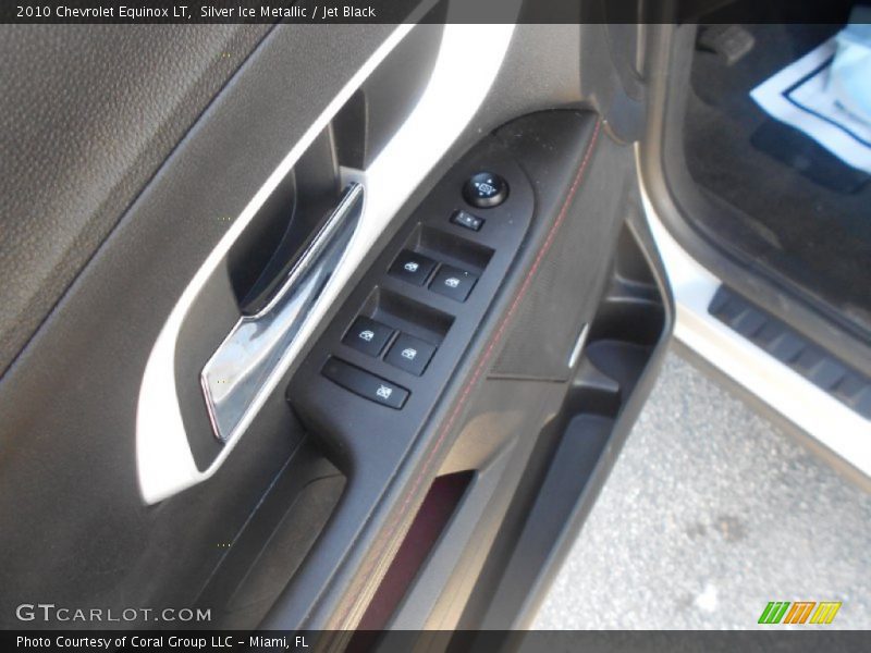 Silver Ice Metallic / Jet Black 2010 Chevrolet Equinox LT