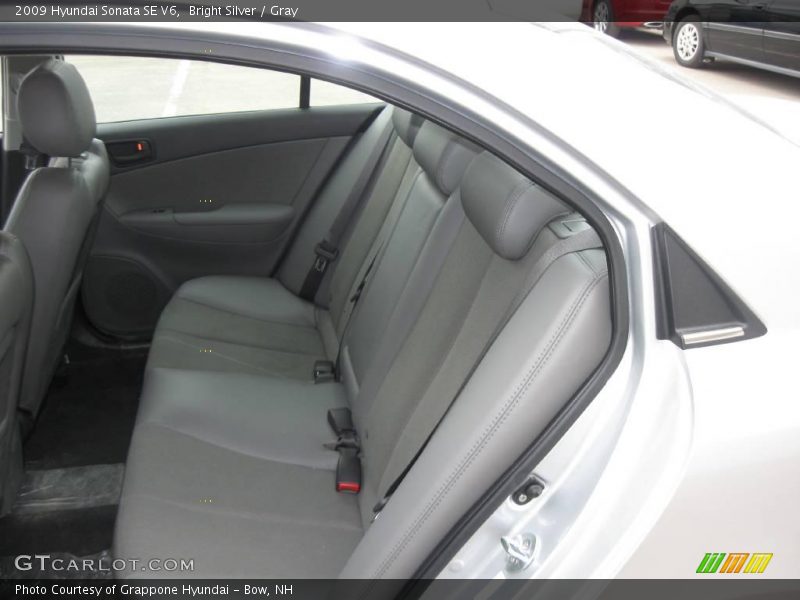 Bright Silver / Gray 2009 Hyundai Sonata SE V6