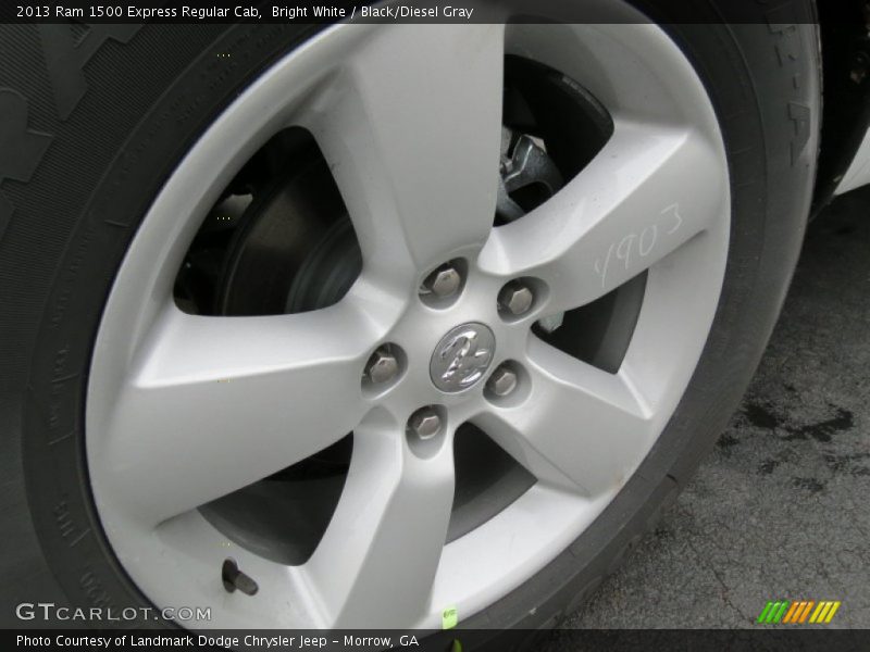 Bright White / Black/Diesel Gray 2013 Ram 1500 Express Regular Cab