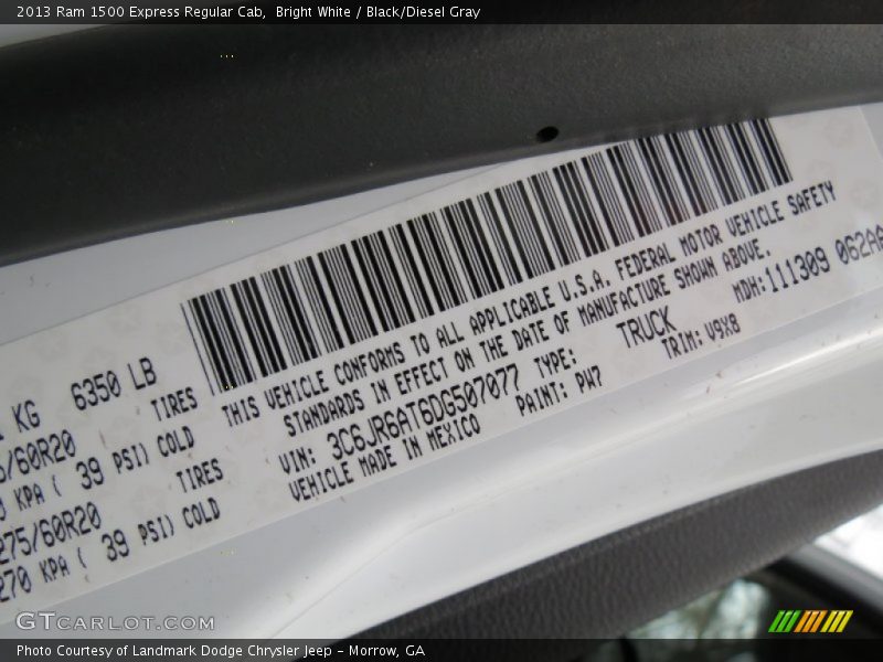 Bright White / Black/Diesel Gray 2013 Ram 1500 Express Regular Cab