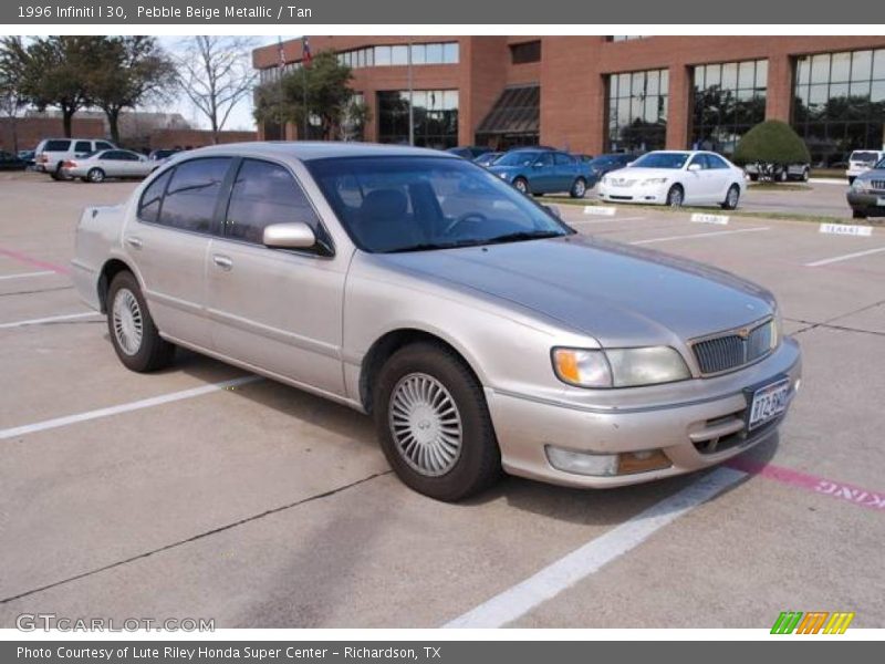 Pebble Beige Metallic / Tan 1996 Infiniti I 30