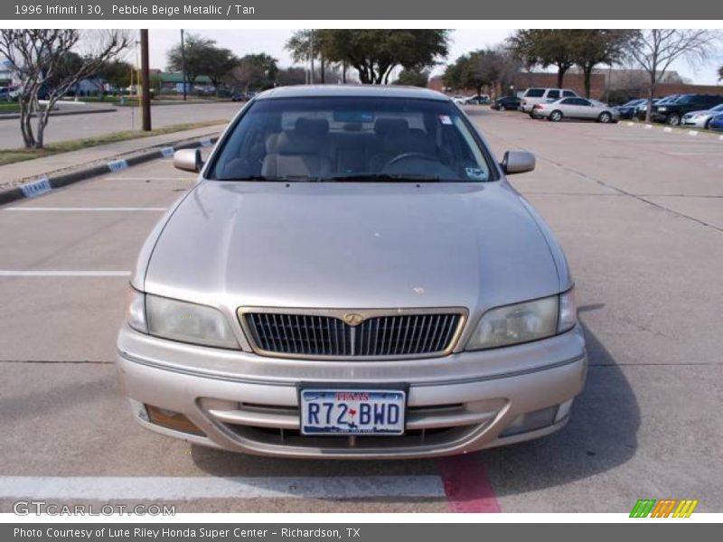 Pebble Beige Metallic / Tan 1996 Infiniti I 30