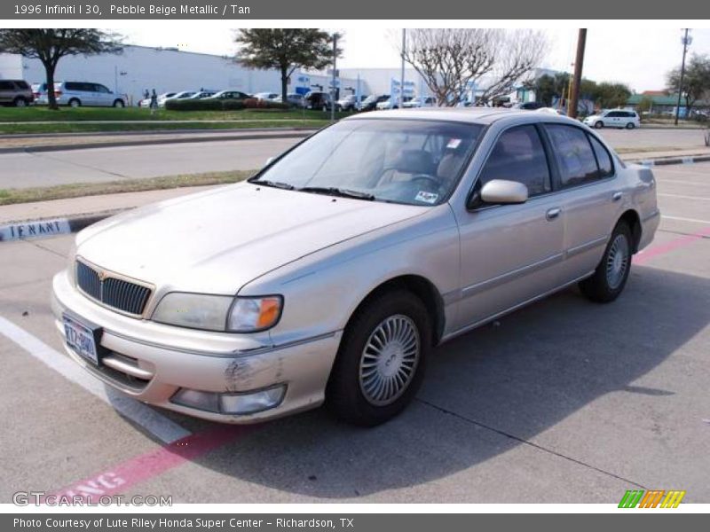 Pebble Beige Metallic / Tan 1996 Infiniti I 30
