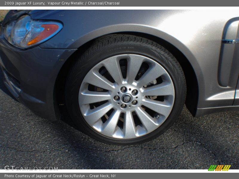 Vapour Grey Metallic / Charcoal/Charcoal 2009 Jaguar XF Luxury