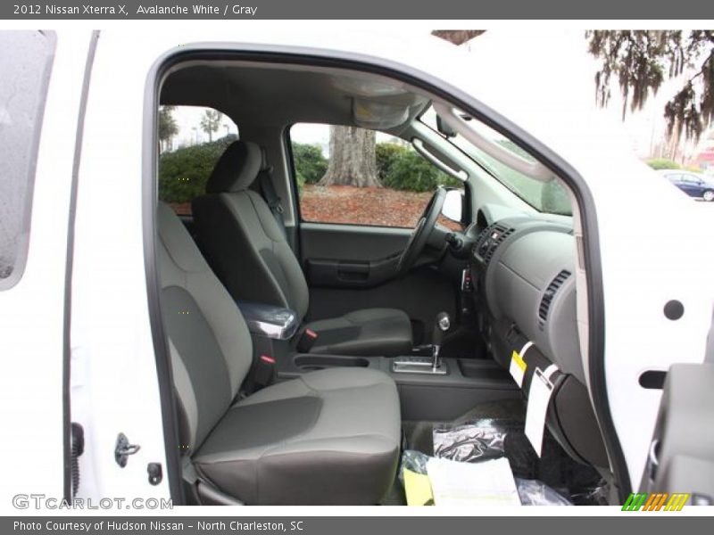 Avalanche White / Gray 2012 Nissan Xterra X