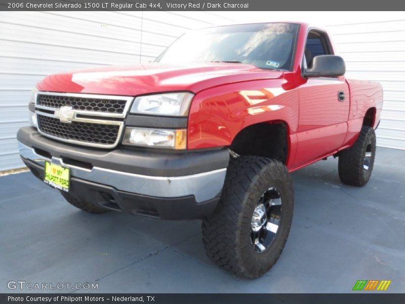 Victory Red / Dark Charcoal 2006 Chevrolet Silverado 1500 LT Regular Cab 4x4