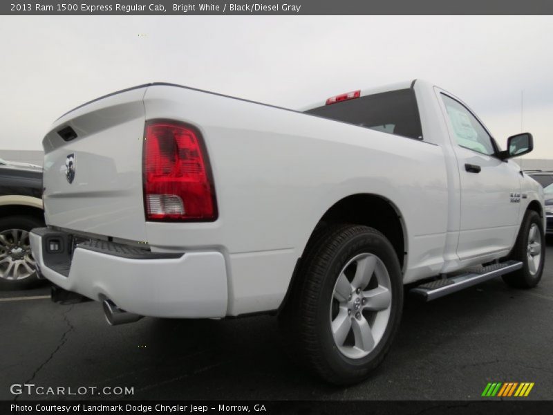 Bright White / Black/Diesel Gray 2013 Ram 1500 Express Regular Cab