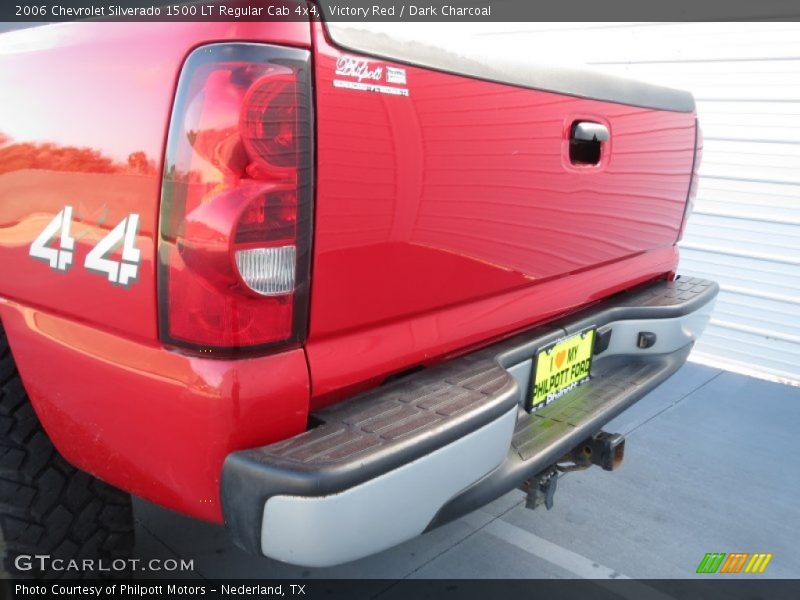 Victory Red / Dark Charcoal 2006 Chevrolet Silverado 1500 LT Regular Cab 4x4