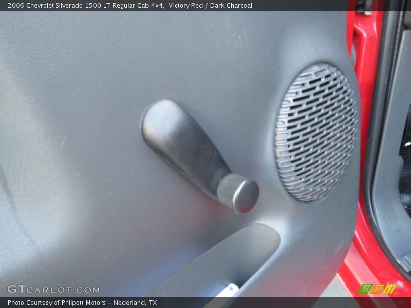 Victory Red / Dark Charcoal 2006 Chevrolet Silverado 1500 LT Regular Cab 4x4