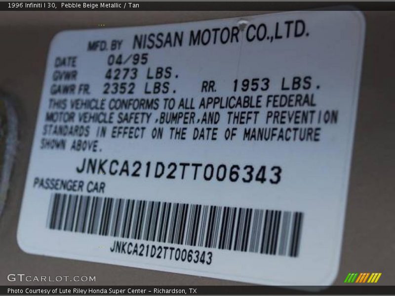 Pebble Beige Metallic / Tan 1996 Infiniti I 30