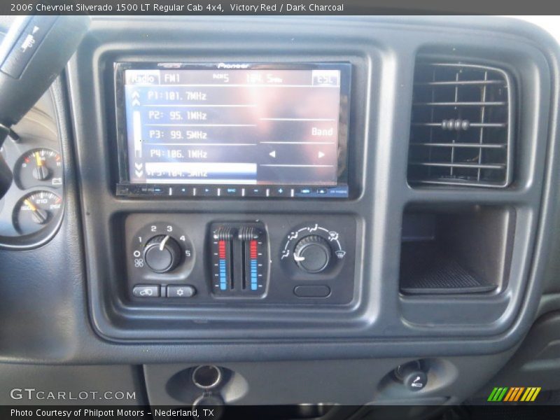 Victory Red / Dark Charcoal 2006 Chevrolet Silverado 1500 LT Regular Cab 4x4