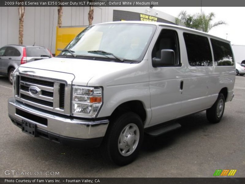 Oxford White / Medium Flint 2009 Ford E Series Van E350 Super Duty XLT Passenger