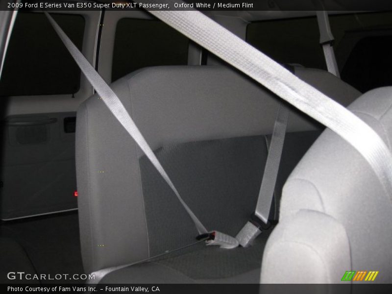 Oxford White / Medium Flint 2009 Ford E Series Van E350 Super Duty XLT Passenger