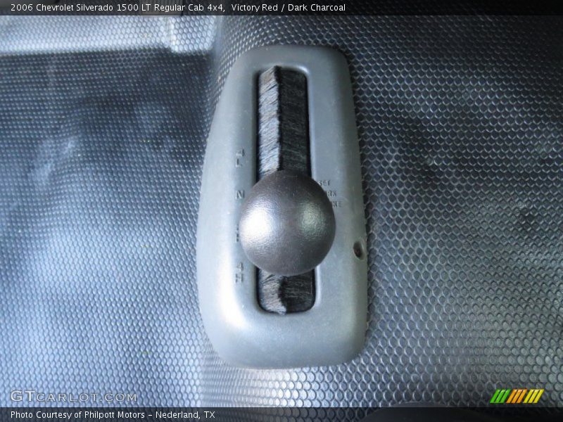 Victory Red / Dark Charcoal 2006 Chevrolet Silverado 1500 LT Regular Cab 4x4