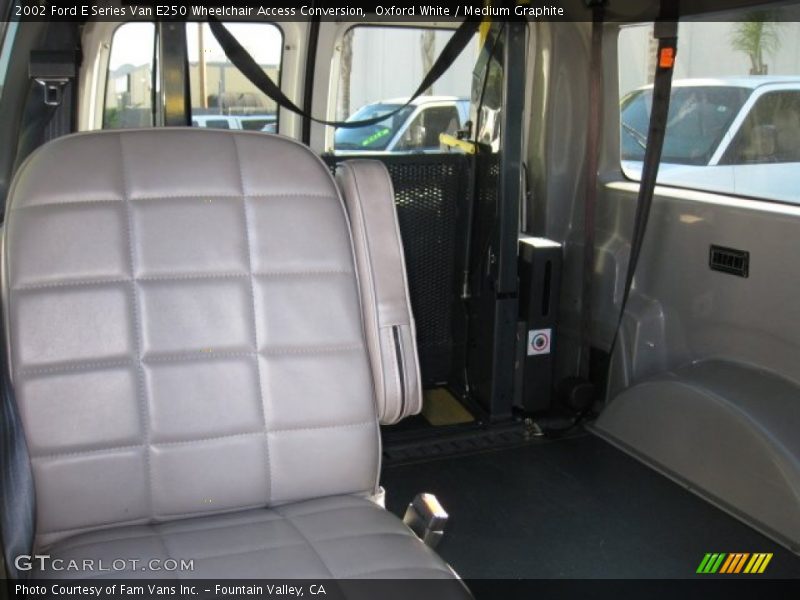 Oxford White / Medium Graphite 2002 Ford E Series Van E250 Wheelchair Access Conversion
