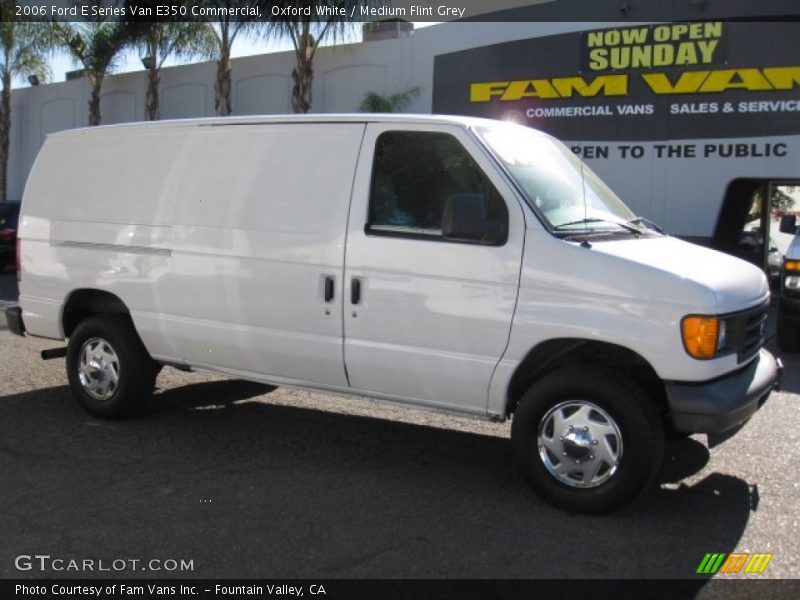 Oxford White / Medium Flint Grey 2006 Ford E Series Van E350 Commercial