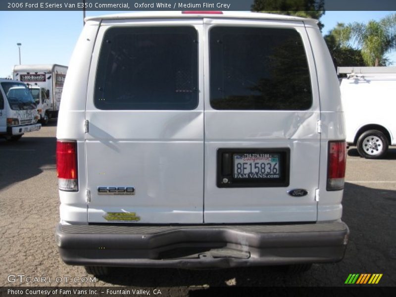 Oxford White / Medium Flint Grey 2006 Ford E Series Van E350 Commercial