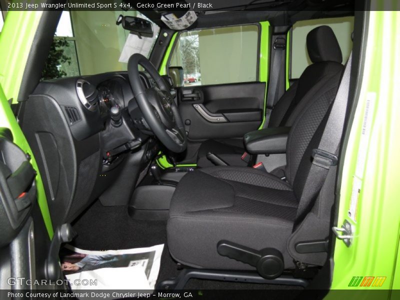 Gecko Green Pearl / Black 2013 Jeep Wrangler Unlimited Sport S 4x4