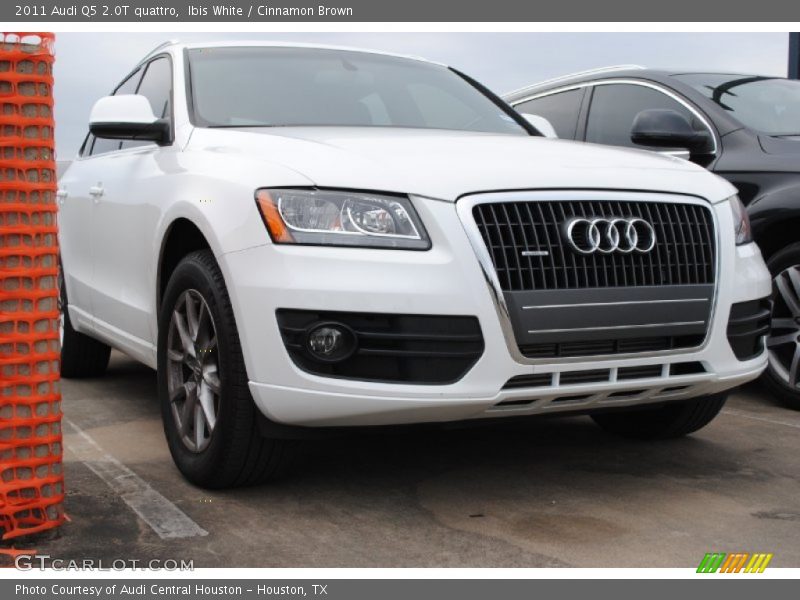 Ibis White / Cinnamon Brown 2011 Audi Q5 2.0T quattro