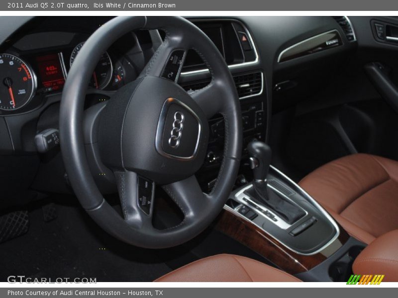 Ibis White / Cinnamon Brown 2011 Audi Q5 2.0T quattro