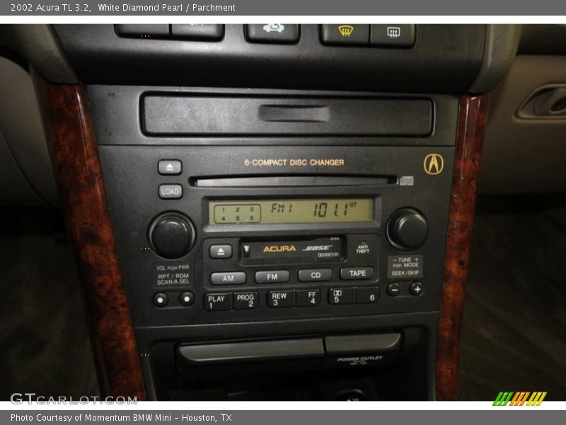 White Diamond Pearl / Parchment 2002 Acura TL 3.2