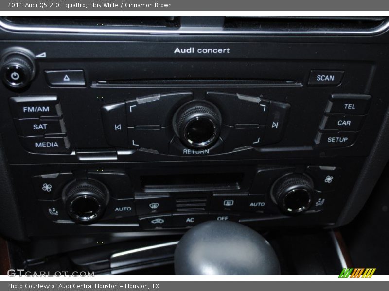 Ibis White / Cinnamon Brown 2011 Audi Q5 2.0T quattro