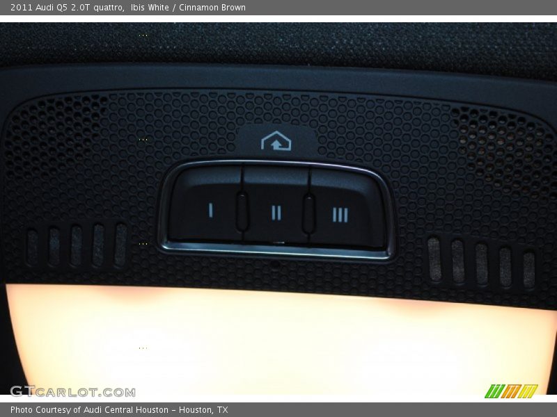 Ibis White / Cinnamon Brown 2011 Audi Q5 2.0T quattro