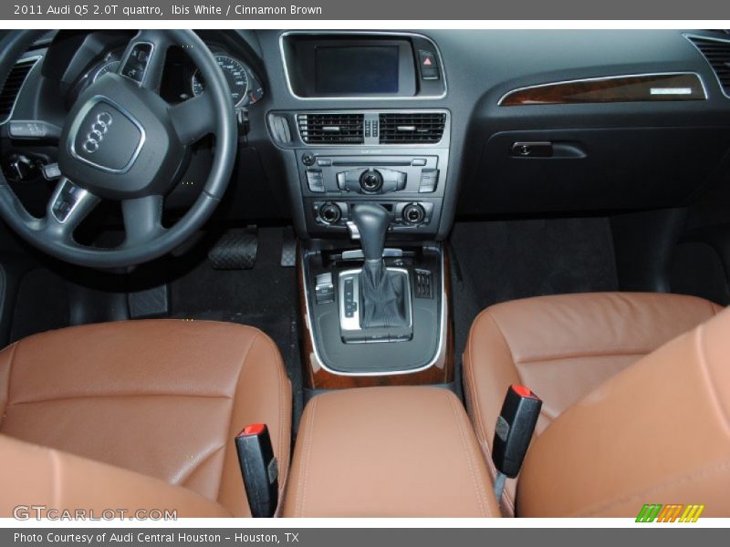 Ibis White / Cinnamon Brown 2011 Audi Q5 2.0T quattro