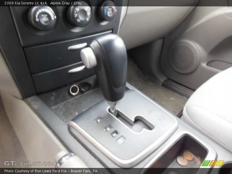 Alpine Gray / Gray 2009 Kia Sorento LX 4x4