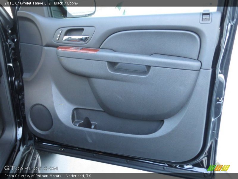 Black / Ebony 2011 Chevrolet Tahoe LTZ