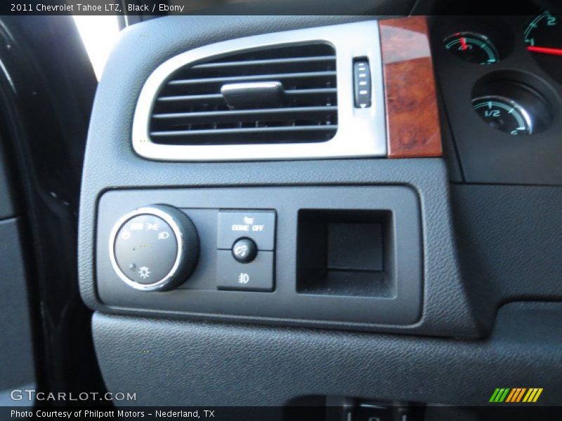 Black / Ebony 2011 Chevrolet Tahoe LTZ