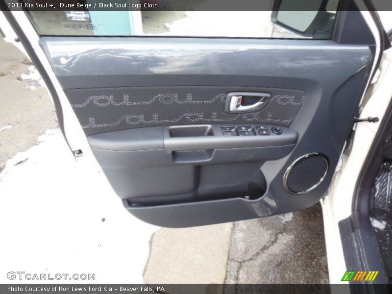 Door Panel of 2013 Soul +