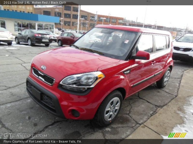 Molten Red / Black Cloth 2013 Kia Soul 1.6