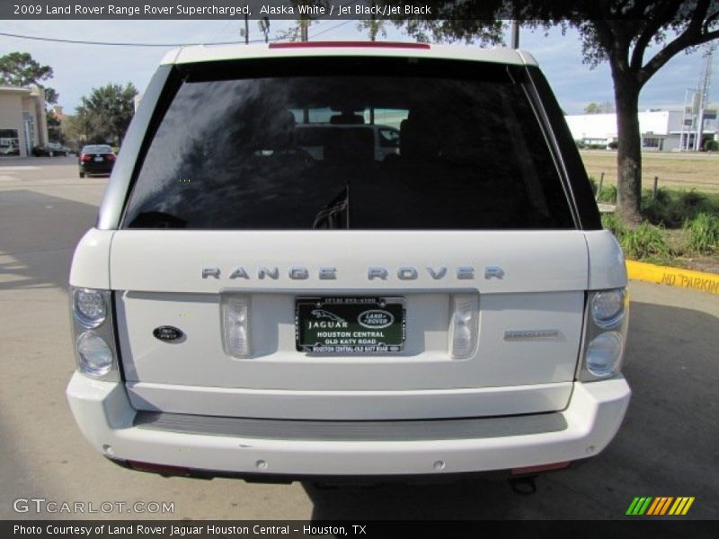 Alaska White / Jet Black/Jet Black 2009 Land Rover Range Rover Supercharged