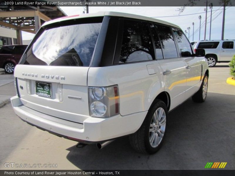 Alaska White / Jet Black/Jet Black 2009 Land Rover Range Rover Supercharged