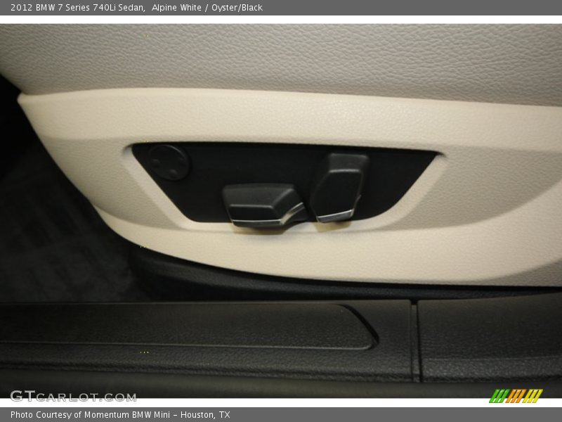 Alpine White / Oyster/Black 2012 BMW 7 Series 740Li Sedan