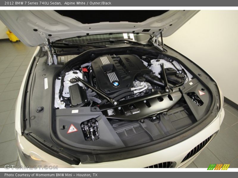 Alpine White / Oyster/Black 2012 BMW 7 Series 740Li Sedan