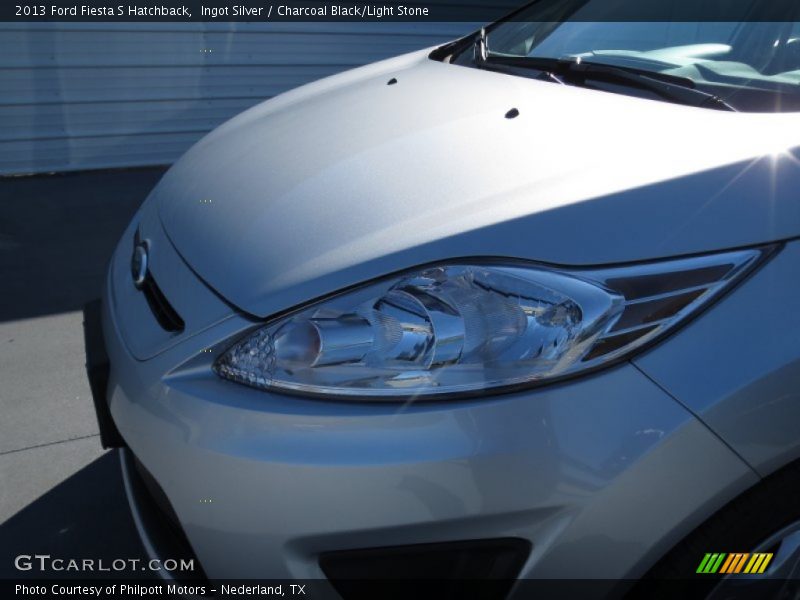 Ingot Silver / Charcoal Black/Light Stone 2013 Ford Fiesta S Hatchback