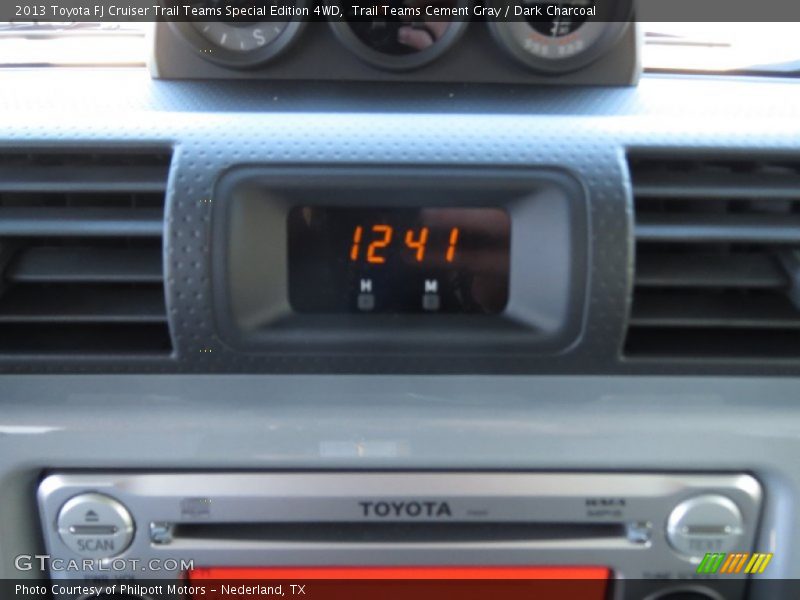 Trail Teams Cement Gray / Dark Charcoal 2013 Toyota FJ Cruiser Trail Teams Special Edition 4WD