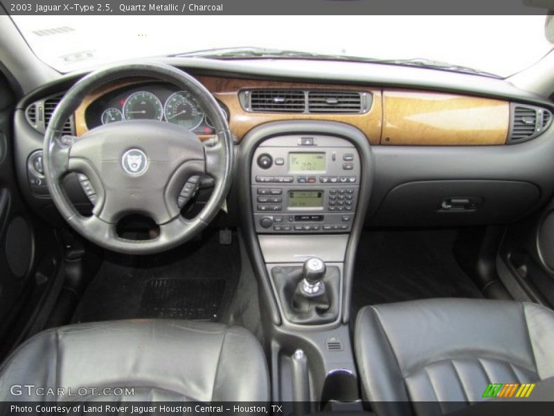 Dashboard of 2003 X-Type 2.5