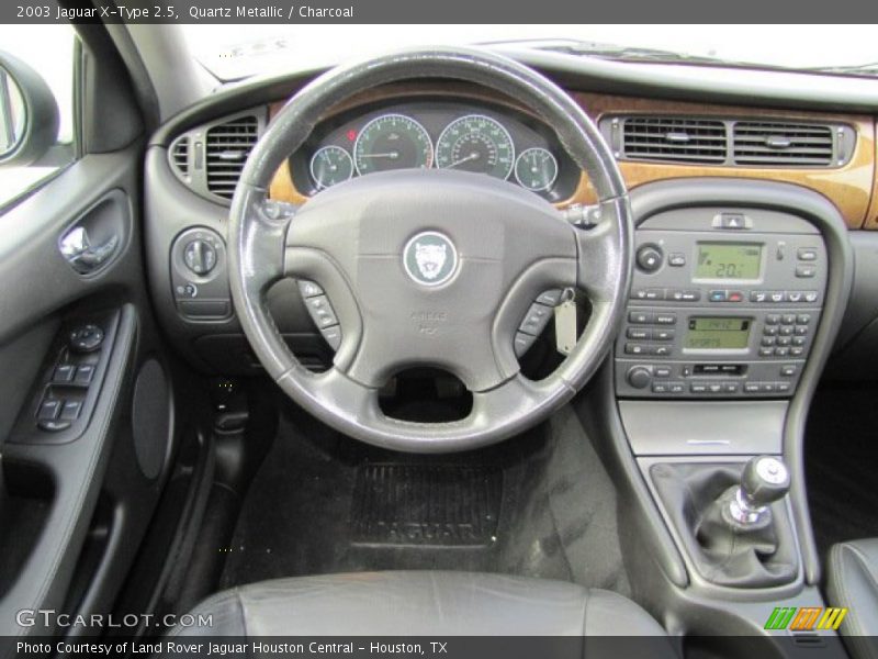 Dashboard of 2003 X-Type 2.5