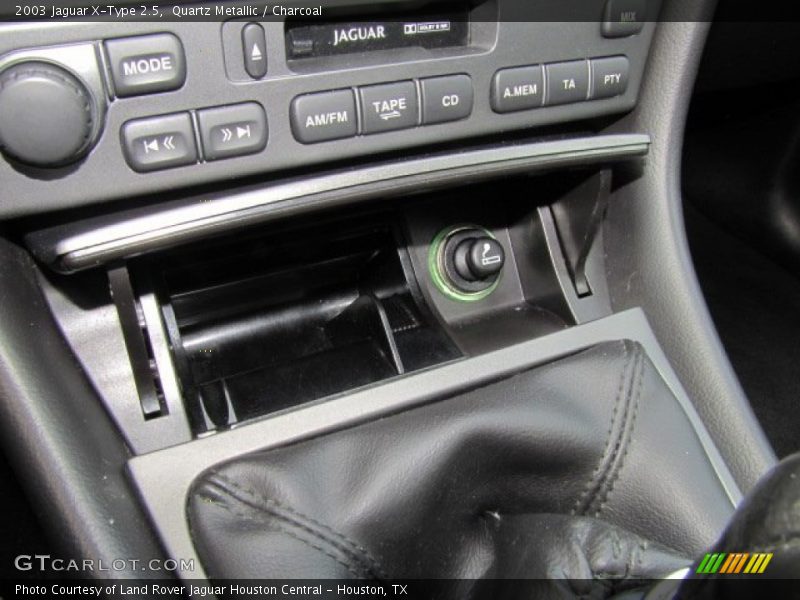 Quartz Metallic / Charcoal 2003 Jaguar X-Type 2.5